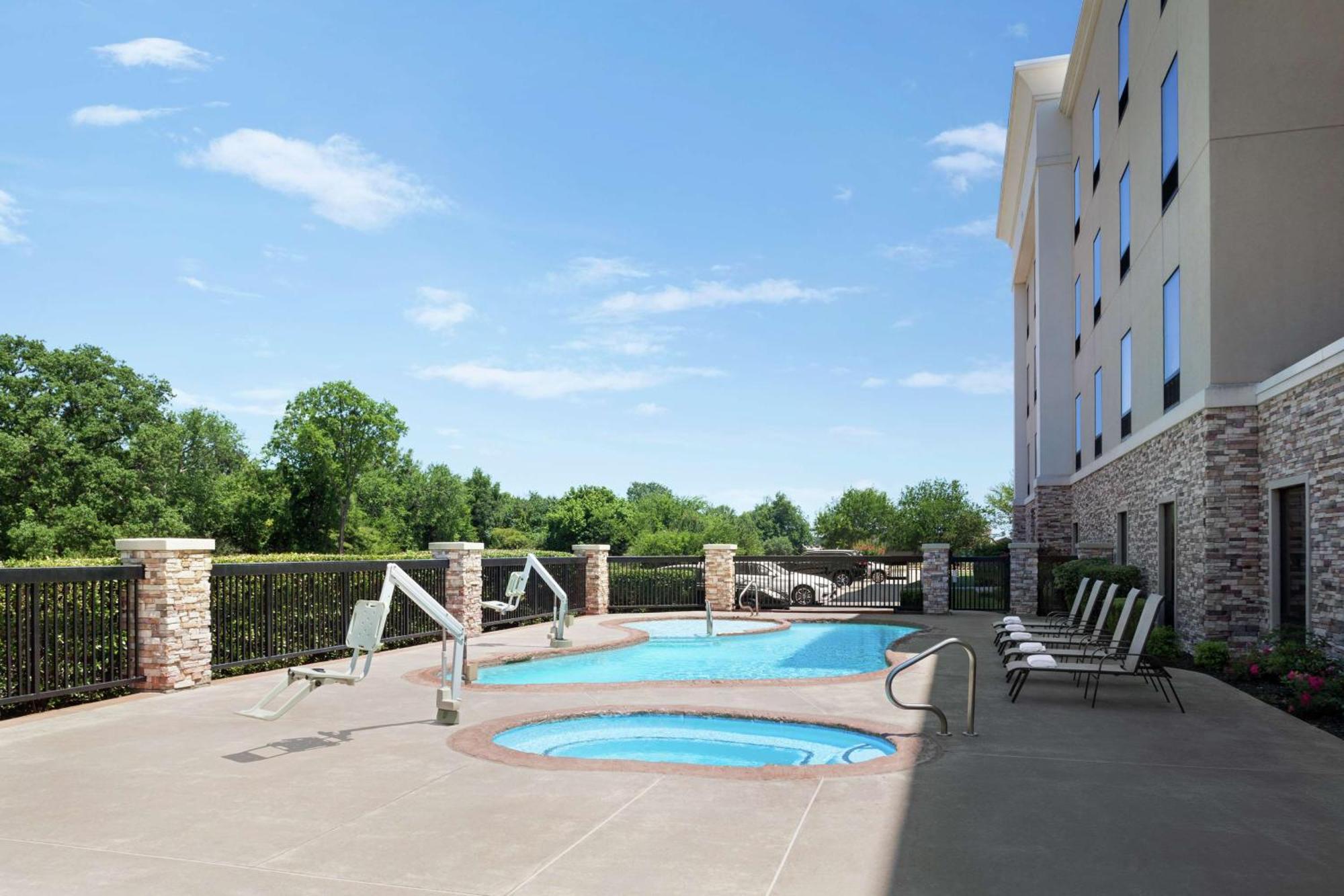 Hampton Inn Sulphur Springs Buitenkant foto