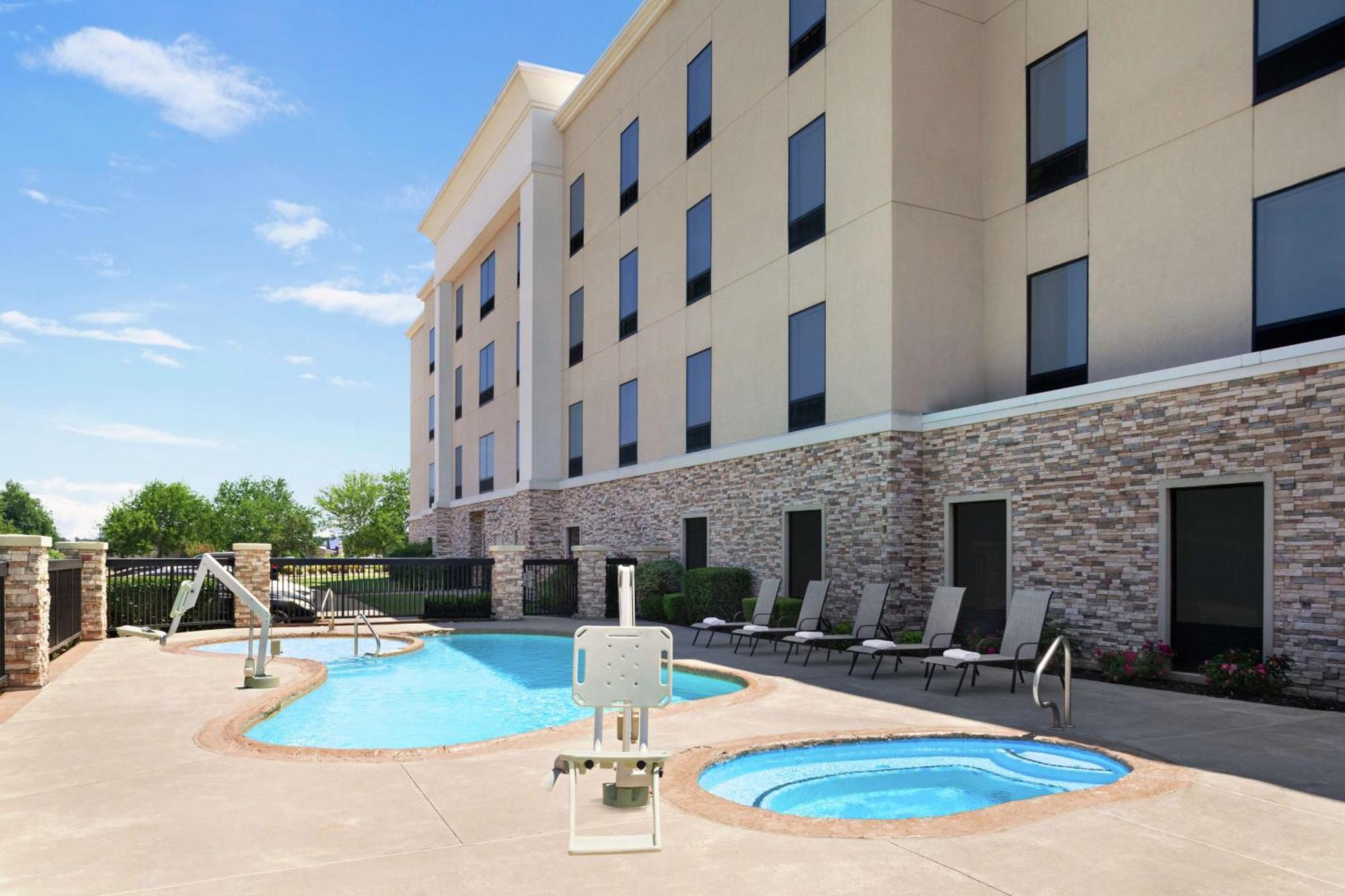 Hampton Inn Sulphur Springs Buitenkant foto